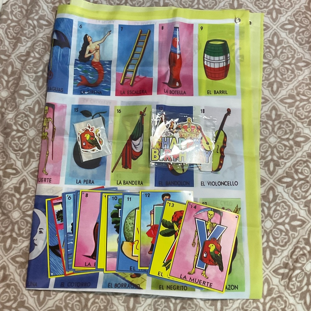 Colorful Lotería Game Party Supplies